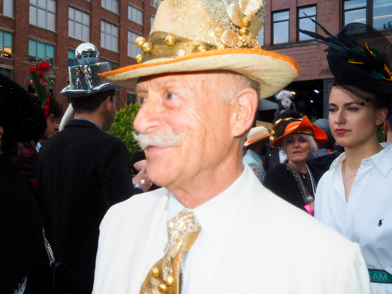 Illustration for article titled A HIGH LINE HAT PARTY